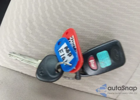 2016 Hyundai Elantra Se z USA, uszkodzony, nr VIN 5NPDH4AE1GH788621